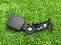 BMW / 3-Series / Замок ремня безопасности