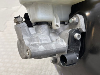Volkswagen / Touareg / Вакуумный усилитель тормозов
