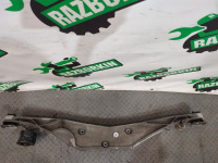 BMW / X1 / Поперечная опора задняя