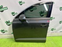 Audi / Q7 / Дверь боковая