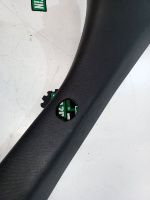 Ford / EXPLORER / Накладка стойки