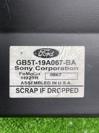Ford / EXPLORER / Сабвуфер