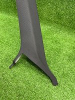 Audi / A4 / Накладка стойки