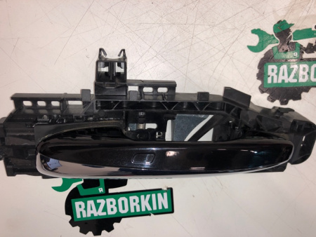 Mercedes-Benz / GLC 250d 4-matic / Ручка двери внешняя