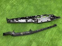 Audi / A7 / Накладка на торпедо