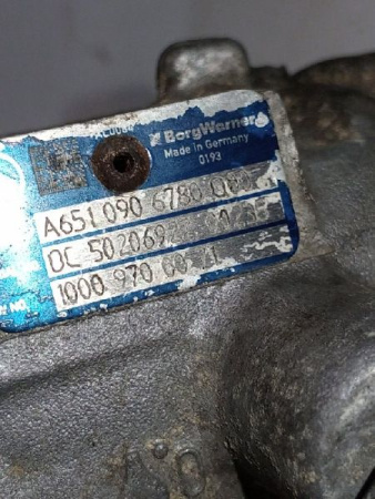 Mercedes-Benz / E-Class / Турбина