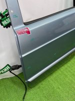 Mercedes-Benz / 190e / Дверь боковая