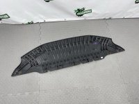 Audi / A8 / Пыльник бампера
