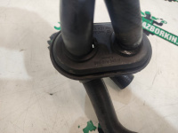 Audi / A4 / Патрубок охлаждения