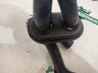 Audi / A4 / Патрубок охлаждения