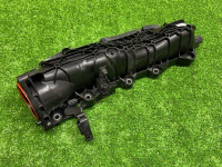 Audi / Q8 / Коллектор впускной