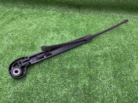 Audi / Q5 / Поводок заднего стеклоочистителя