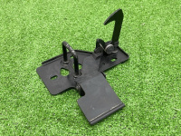 Porsche / Cayenne / Крюк замка капота