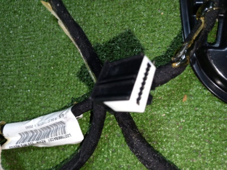 JEEP / Grand Cherokee SRT-8 / Крепление фонаря