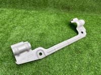 Audi / A6 / Кронштейн крыла