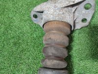 Audi / Q3 / Амортизатор подвески