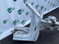 Audi / A6 / Лонжерон