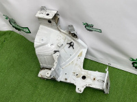 Volkswagen / Tiguan / Лонжерон