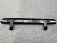 BMW / M6 / Крепление радиатора