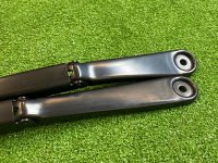 BMW / 7-Series / Поводок дворников