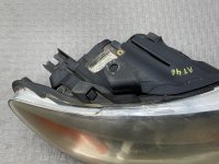 Audi / Q7 / Фара