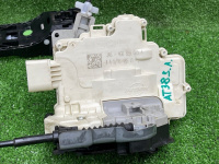 Volkswagen / Touareg / Замок двери комплект