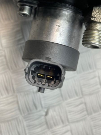 Opel / Insignia / Топливный насос высокого давления