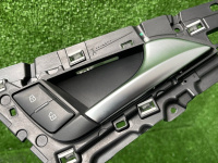 Audi / A6 / Ручка двери внутренняя