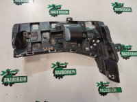 BMW / X5 / Кронштейн бампера