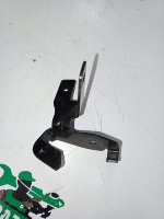 Audi / A5 / Кронштейн