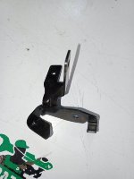 Audi / A5 / Кронштейн