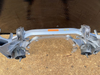 BMW / M6 / Подрамник