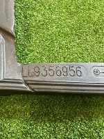 BMW / 7-Series / Уплотнитель панели проекции