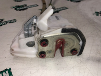 Mazda / 6 / Замок боковой двери