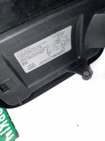 Audi / A6 / Лючок топливного бака