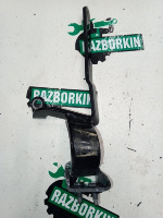 Audi / A5 / Петля крышки багажника