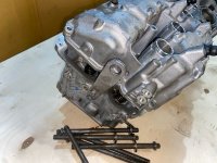 BMW / X5 / Головка блока цилиндров