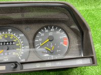 Mercedes-Benz / 190e / Панель приборов