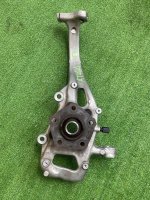 Audi / A4 / Кулак поворотный