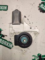 Audi / A6 / Мотор стеклоподъемника