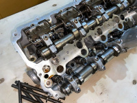 BMW / X5 / Головка блока цилиндров