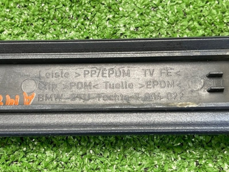 BMW / ALPINA B10 / Молдинг крыла