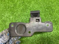 Land Rover / Range Rover / Крюк замка капота