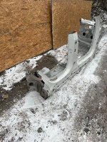 BMW / X5 / Лонжерон