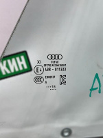 Audi / A7 / Стекло двери