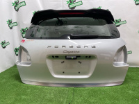 Porsche / Cayenne / Крышка багажника