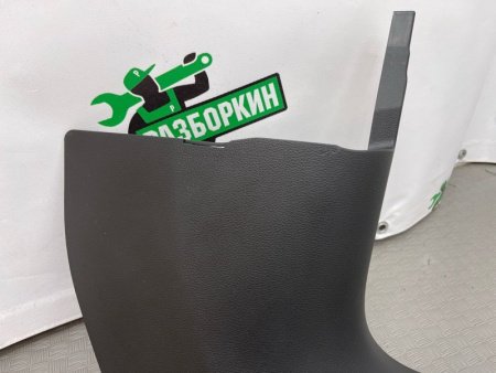 Audi / A6 / Накладка порога