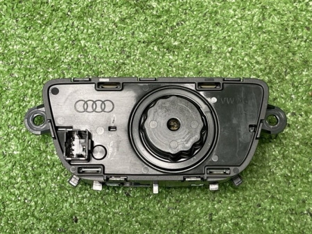 Audi / S5 / Блок управления светом