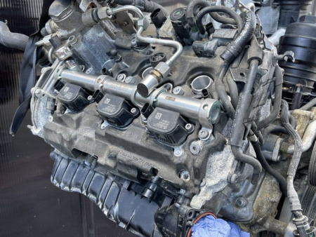 Volkswagen / Touareg / Двигатель