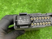 Mercedes-Benz / 190e / Блок управления круиз-контролем